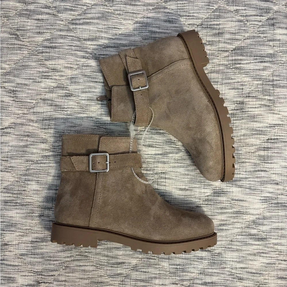 NWOT GB Girls Ankle Booties Sz 1M | GB Girls Fall Booties | Ankle Boots -